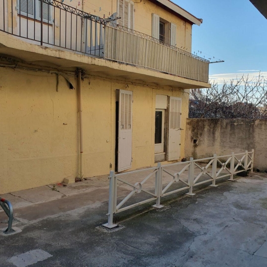  Annonces VITROLLES : Appartement | MARSEILLE (13016) | 50 m2 | 139 000 &euro; 