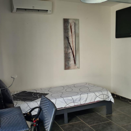  Annonces VITROLLES : Maison / Villa | MARIGNANE (13700) | 20 m2 | 540 &euro; 