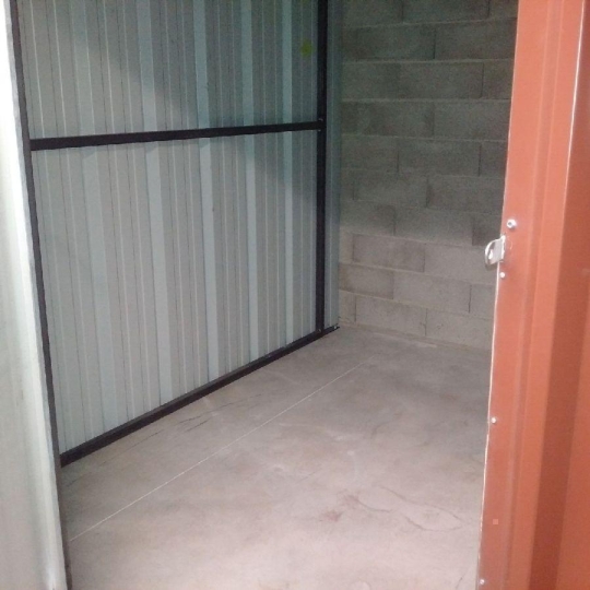  Annonces VITROLLES : Garage / Parking | CABRIES (13480) | 5 m2 | 90 &euro; 