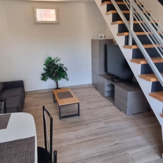  Annonces VITROLLES : Apartment | VENTABREN (13122) | 60 m2 | 1 240 &euro; 