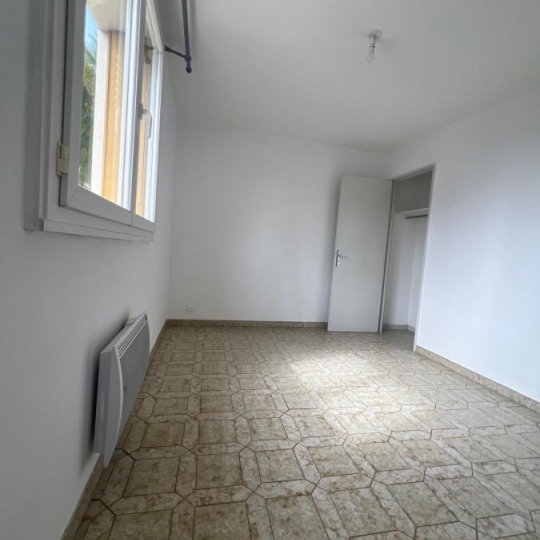  Annonces VITROLLES : Appartement | LES PENNES-MIRABEAU (13170) | 67 m2 | 970 &euro; 