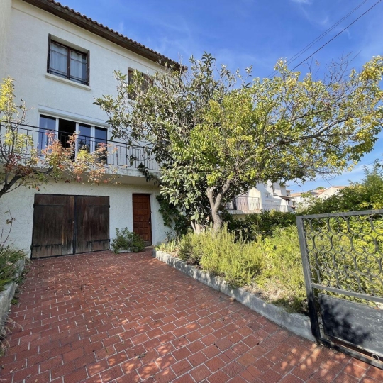  Annonces VITROLLES : Maison / Villa | SEPTEMES-LES-VALLONS (13240) | 107 m2 | 330 000 &euro; 