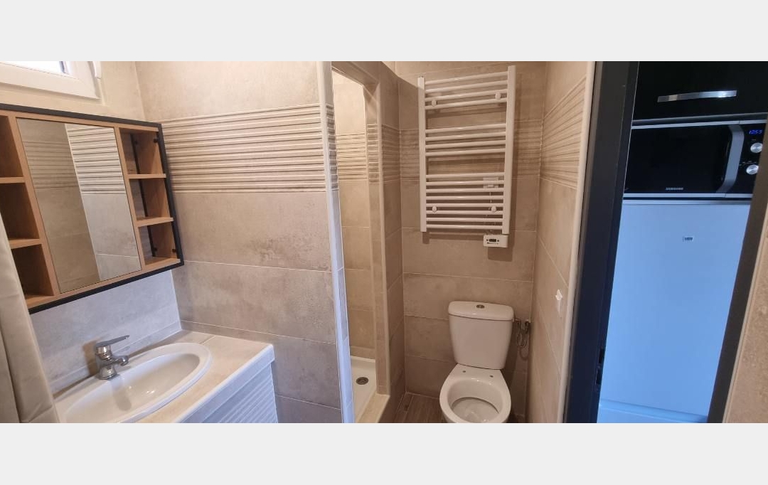 Annonces VITROLLES : Apartment | VENTABREN (13122) | 60 m2 | 1 240 &euro; 