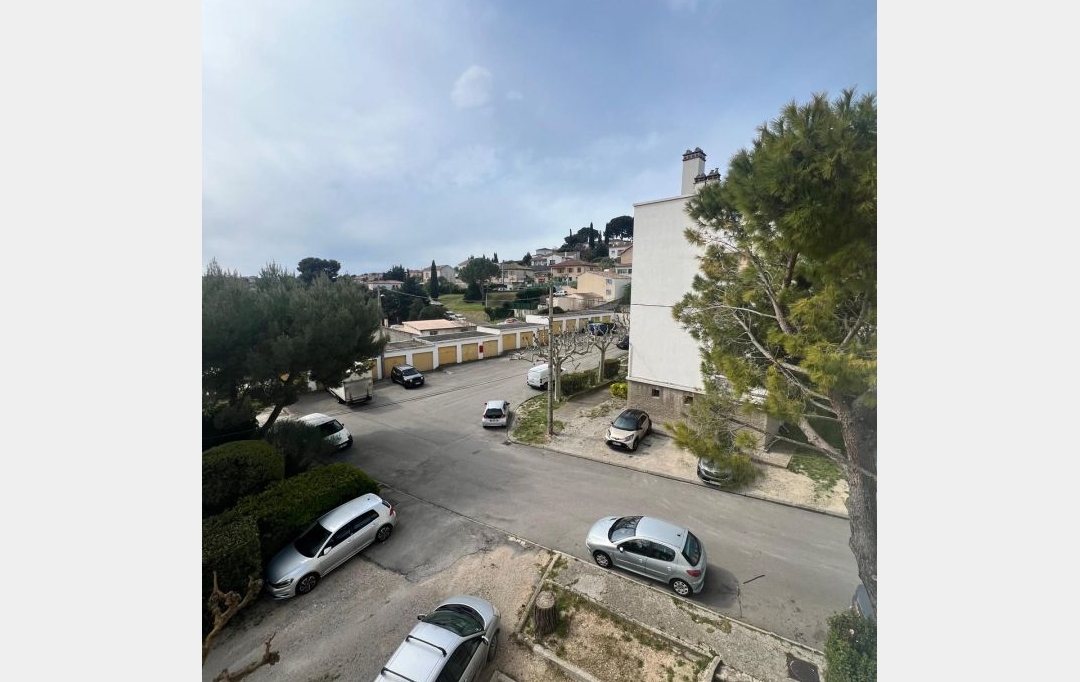 Annonces VITROLLES : Appartement | LES PENNES-MIRABEAU (13170) | 67 m2 | 970 &euro; 