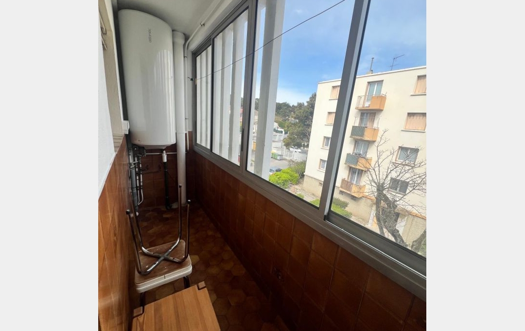 Annonces VITROLLES : Appartement | LES PENNES-MIRABEAU (13170) | 67 m2 | 970 &euro; 