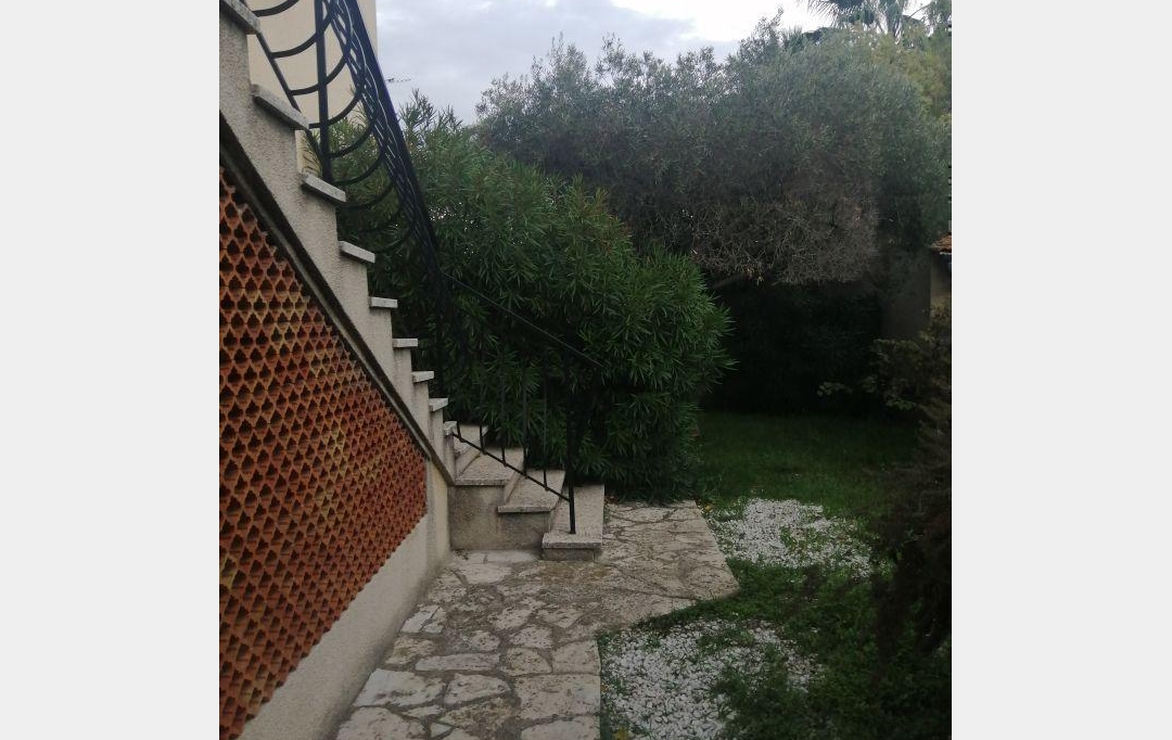 Annonces VITROLLES : Maison / Villa | MARIGNANE (13700) | 81 m2 | 400 000 &euro; 
