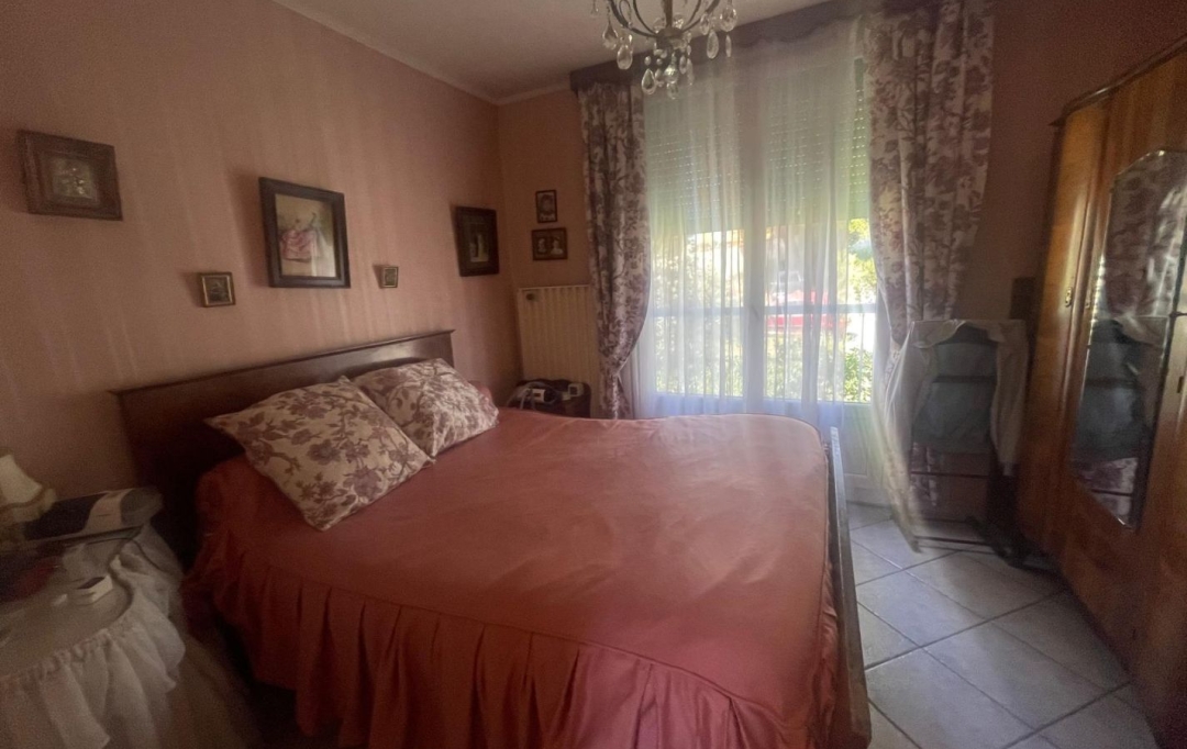 Annonces VITROLLES : Apartment | MARSEILLE (13015) | 74 m2 | 139 500 &euro; 