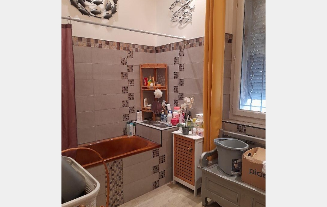 Annonces VITROLLES : Maison / Villa | MARSEILLE (13015) | 95 m2 | 255 000 &euro; 