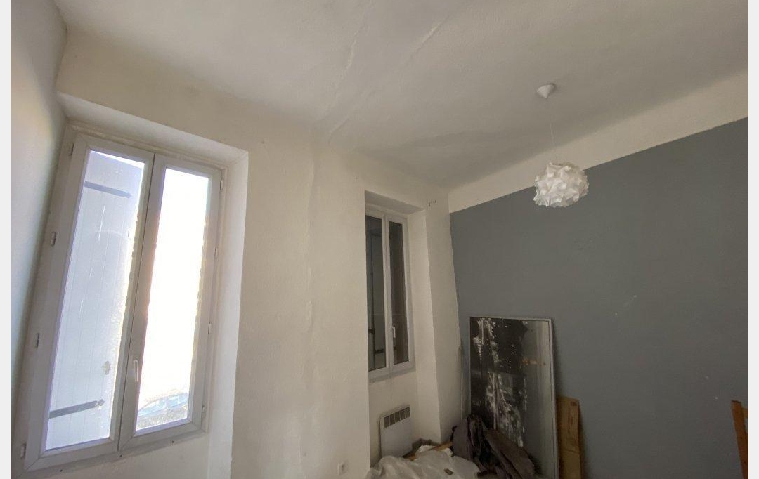 Annonces VITROLLES : Appartement | MARSEILLE (13015) | 64 m2 | 129 000 &euro; 