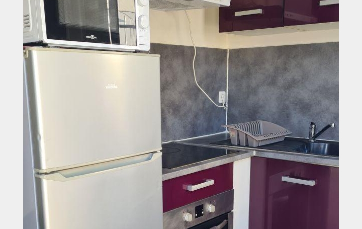 Annonces VITROLLES : Maison / Villa | MARIGNANE (13700) | 20 m2 | 540 &euro; 